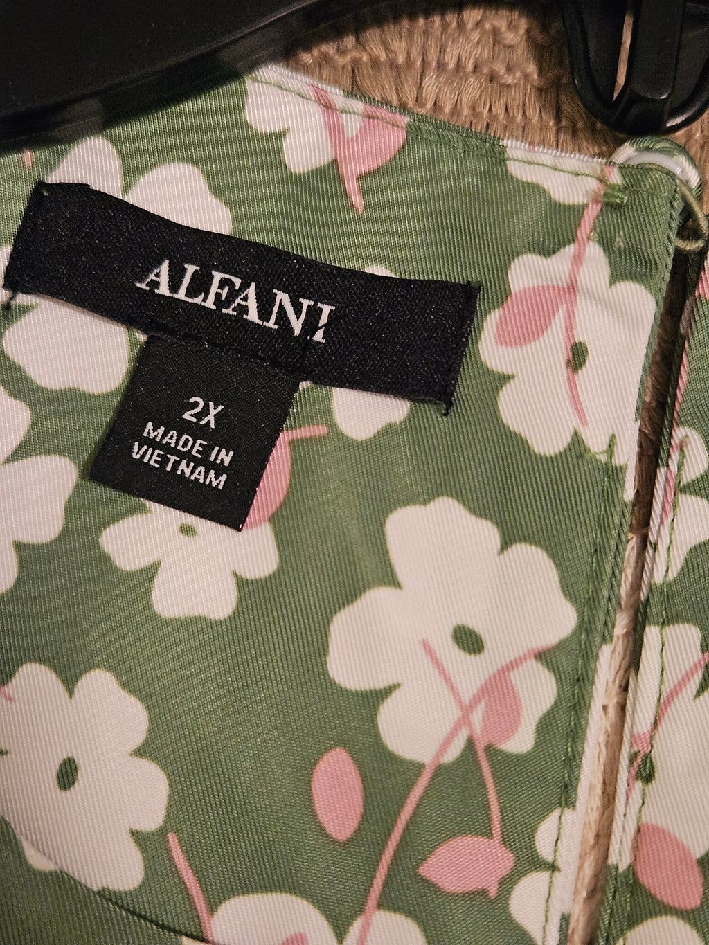 Alfani Floral Green Women's Top Sz 2X