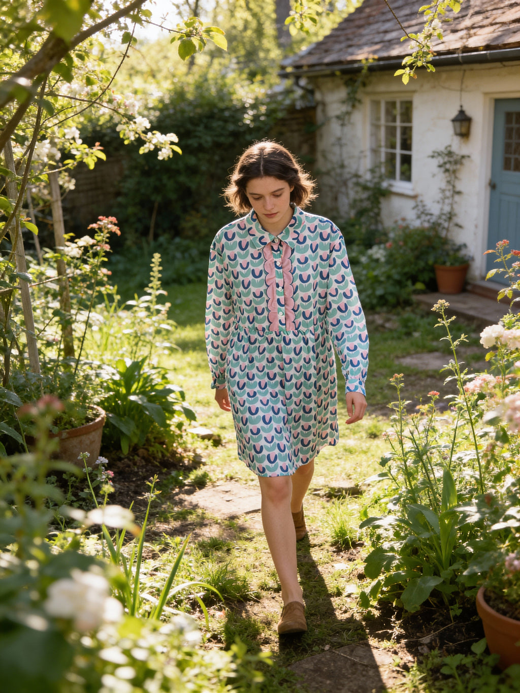 Lovesoft Green Floral Print Notched Neck Scallop Design Long Sleeve Mini Dress