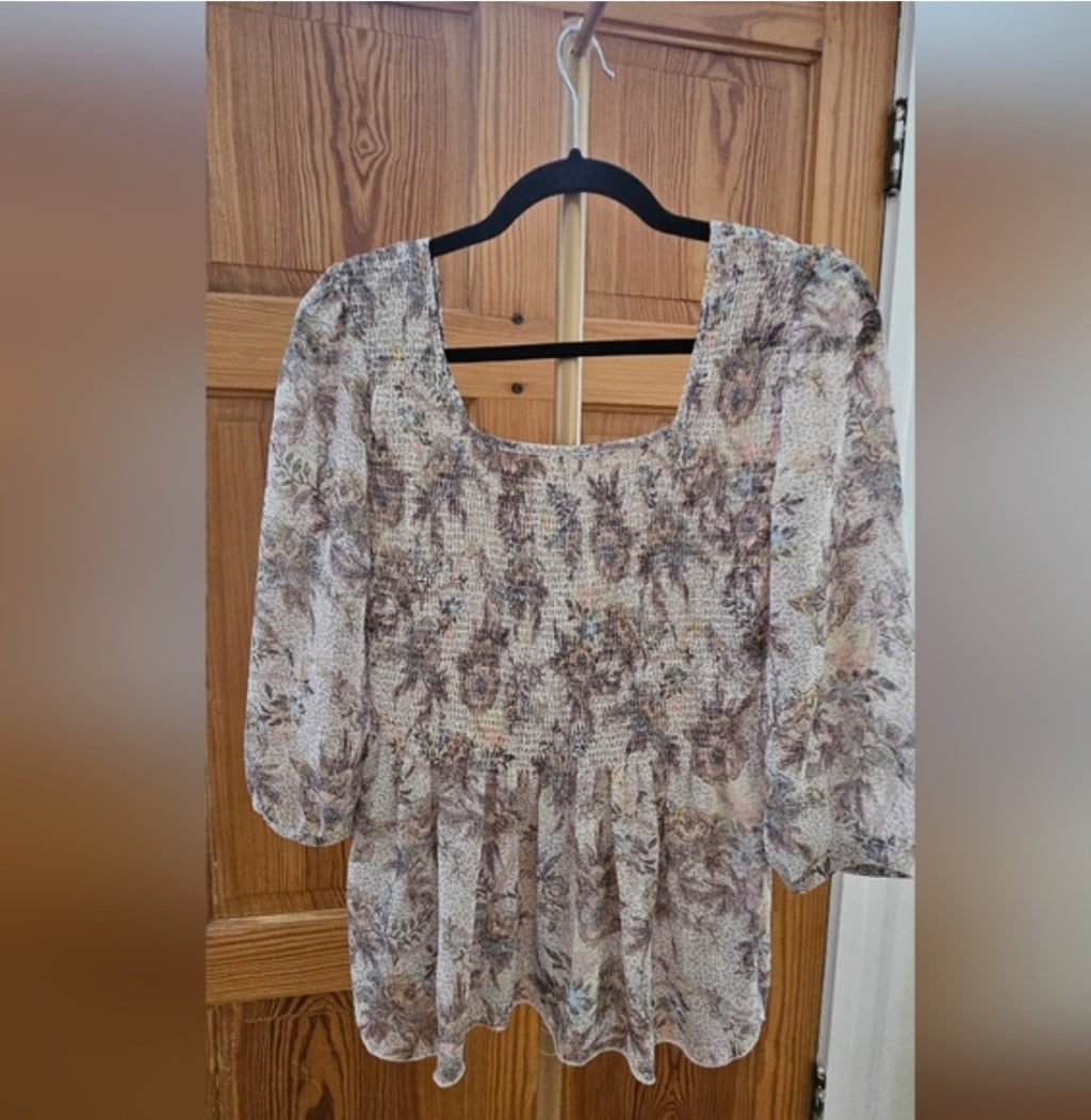 Free People Romantic Floral Chiffon Blouse Size Medium