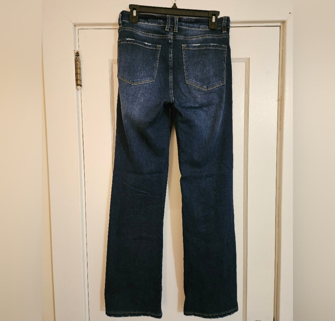 Unbranded Wideleg Distressed Jeans. Button fly. Distressed on front only. Size Small