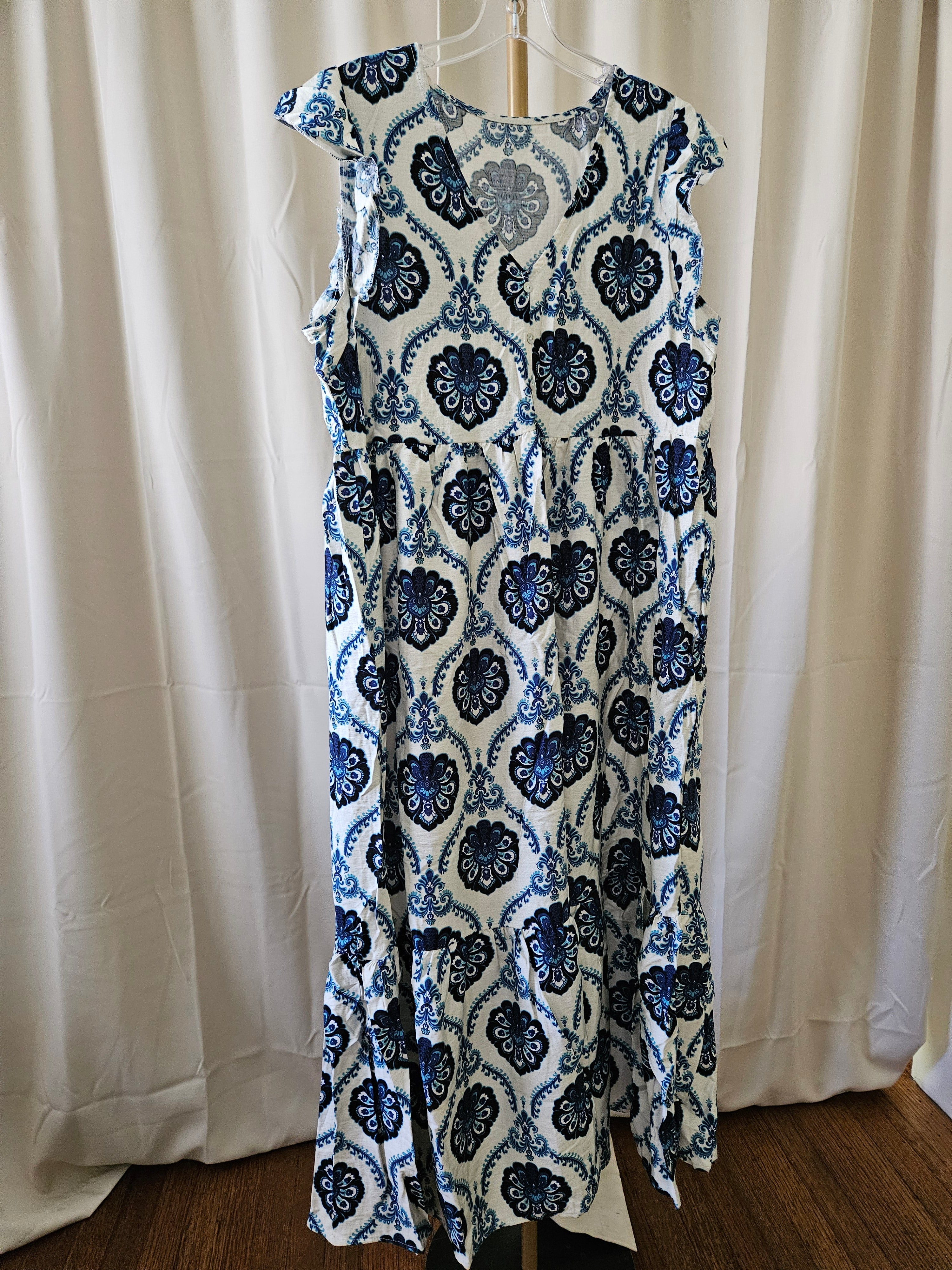 Wholesalesir Blue Damask Flutter Sleeve Maxi Dress