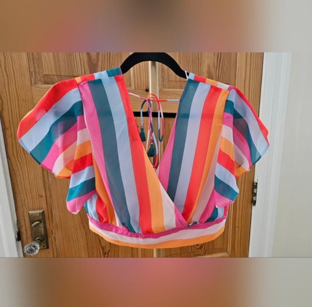 Aqua Cropped Striped Flutter Sleeve Blouse, Side button Size Med,Fitted band 30"