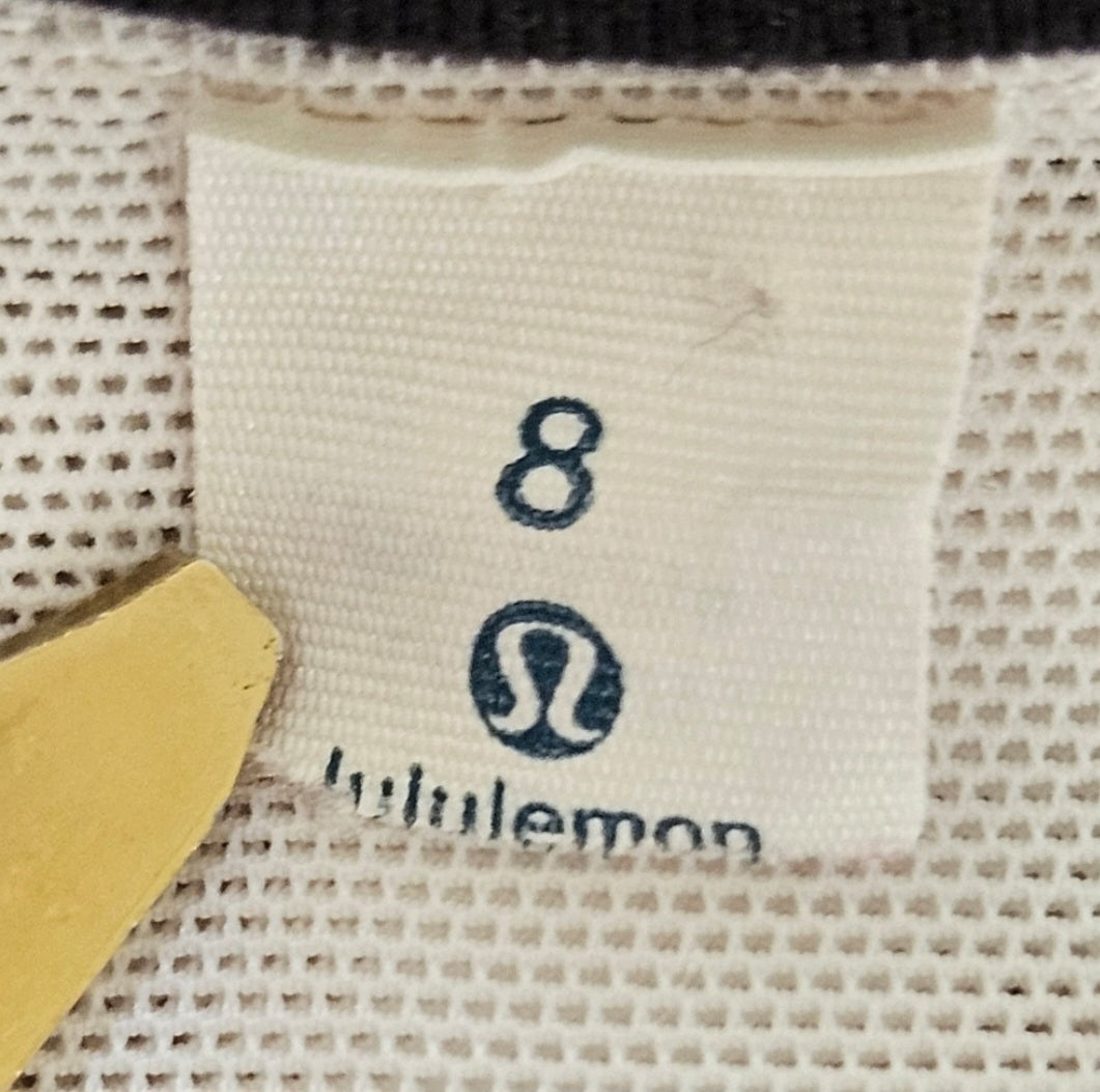 Lululemon Blk & White Brisk Bloom Razor Back Top Size 8