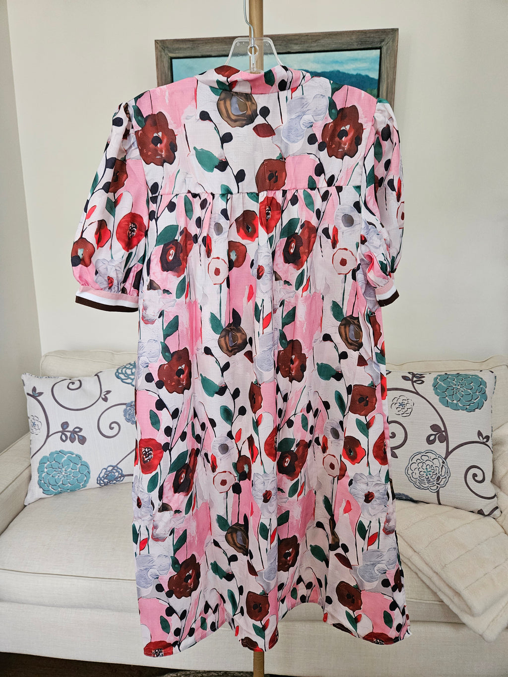 Rosa Clothing Gardenia Floral Print Puffy Sleeve Dress