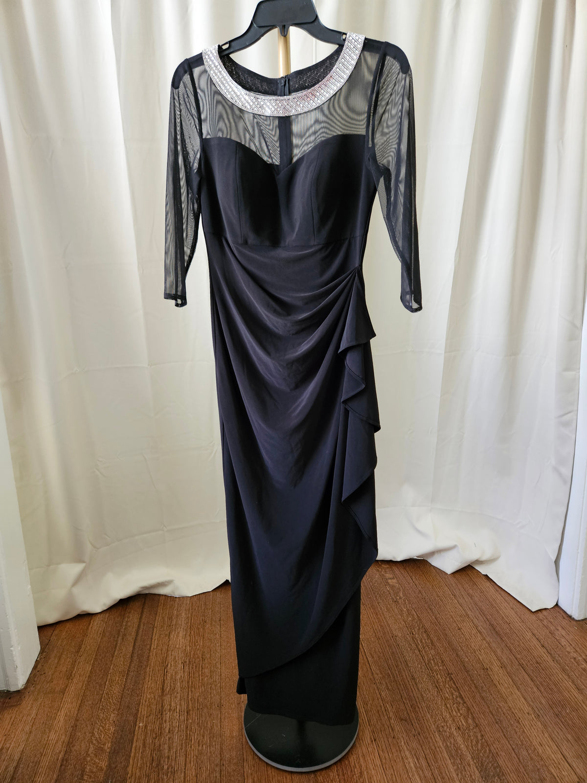 Elegant Black Slimming Dress – Alex Evenings | Size 4P
