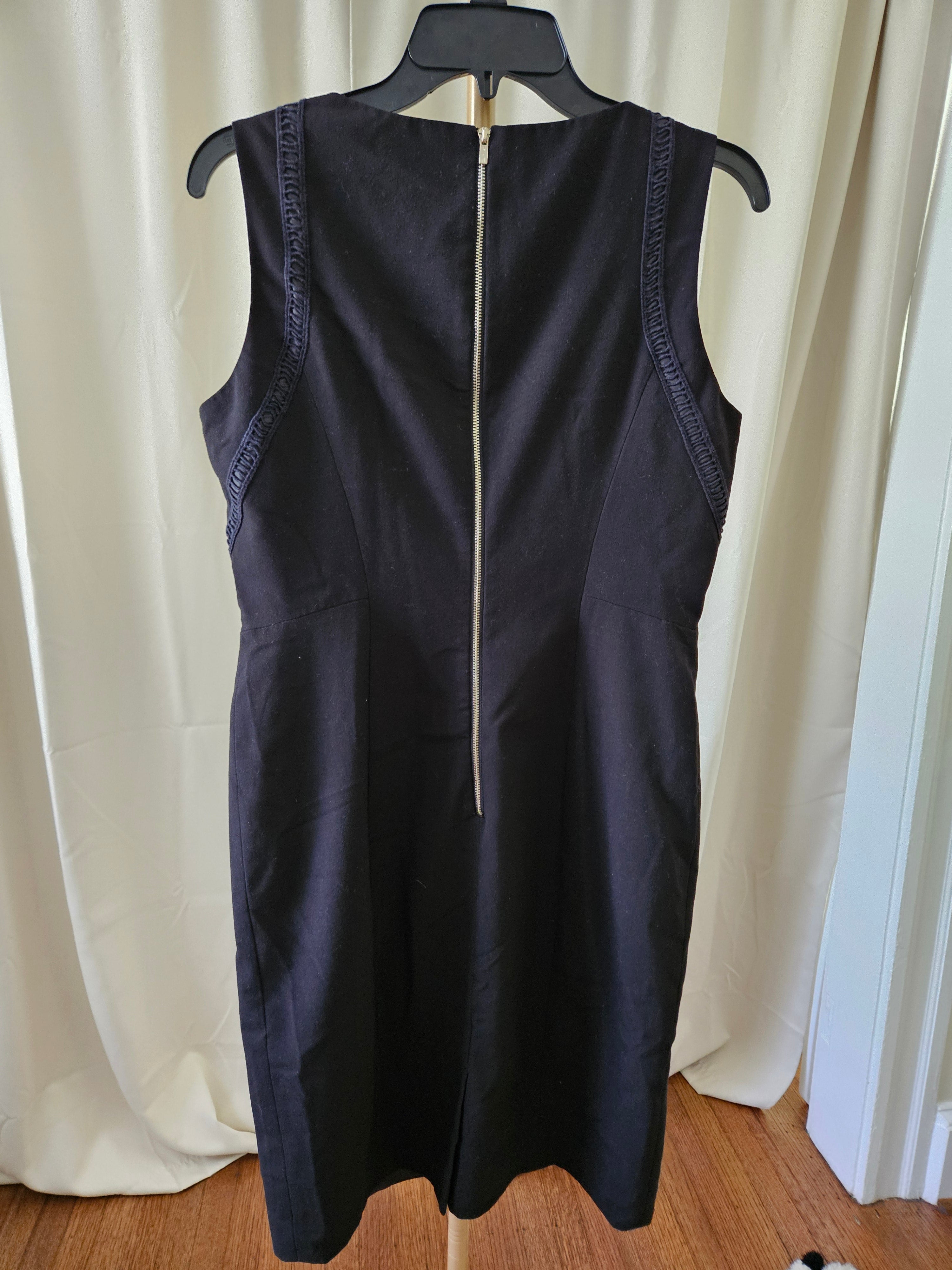 Calvin Klein Size 8 Sleeveless Linen-Look Dress
