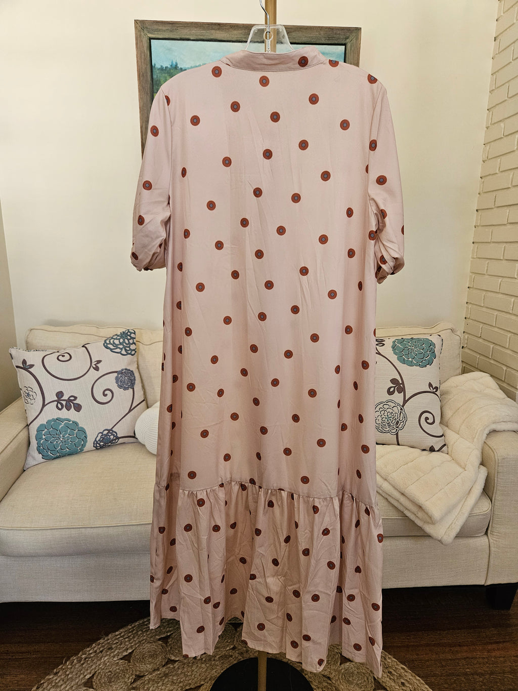 Rosa Clothing Short Sleeved Dot Print Maxi Dress