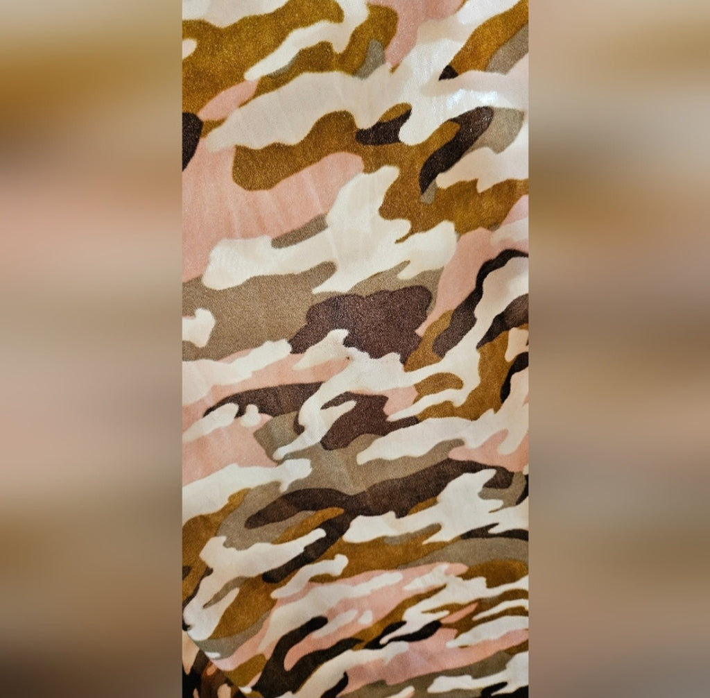 We The Free Textured Velour & Shear Camouflage Top Size Large