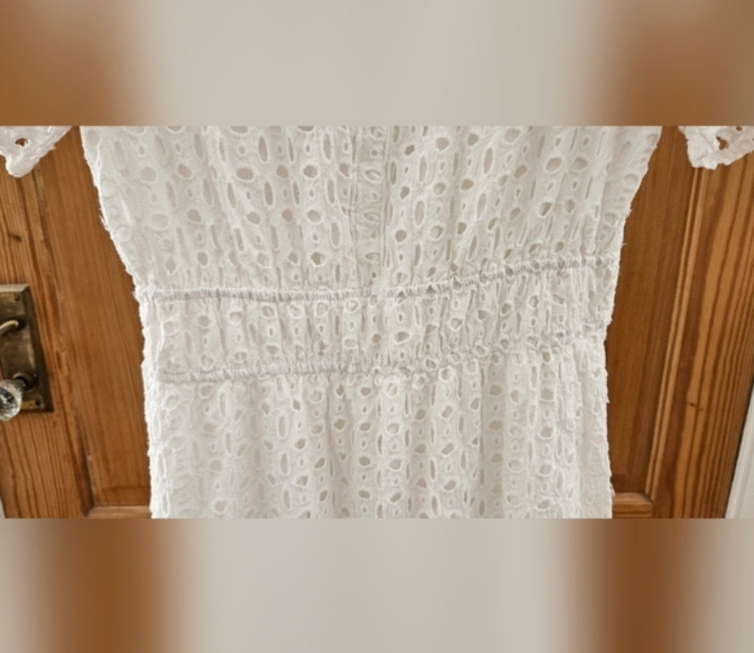 Zesica White Eyelet Dress Sz Small