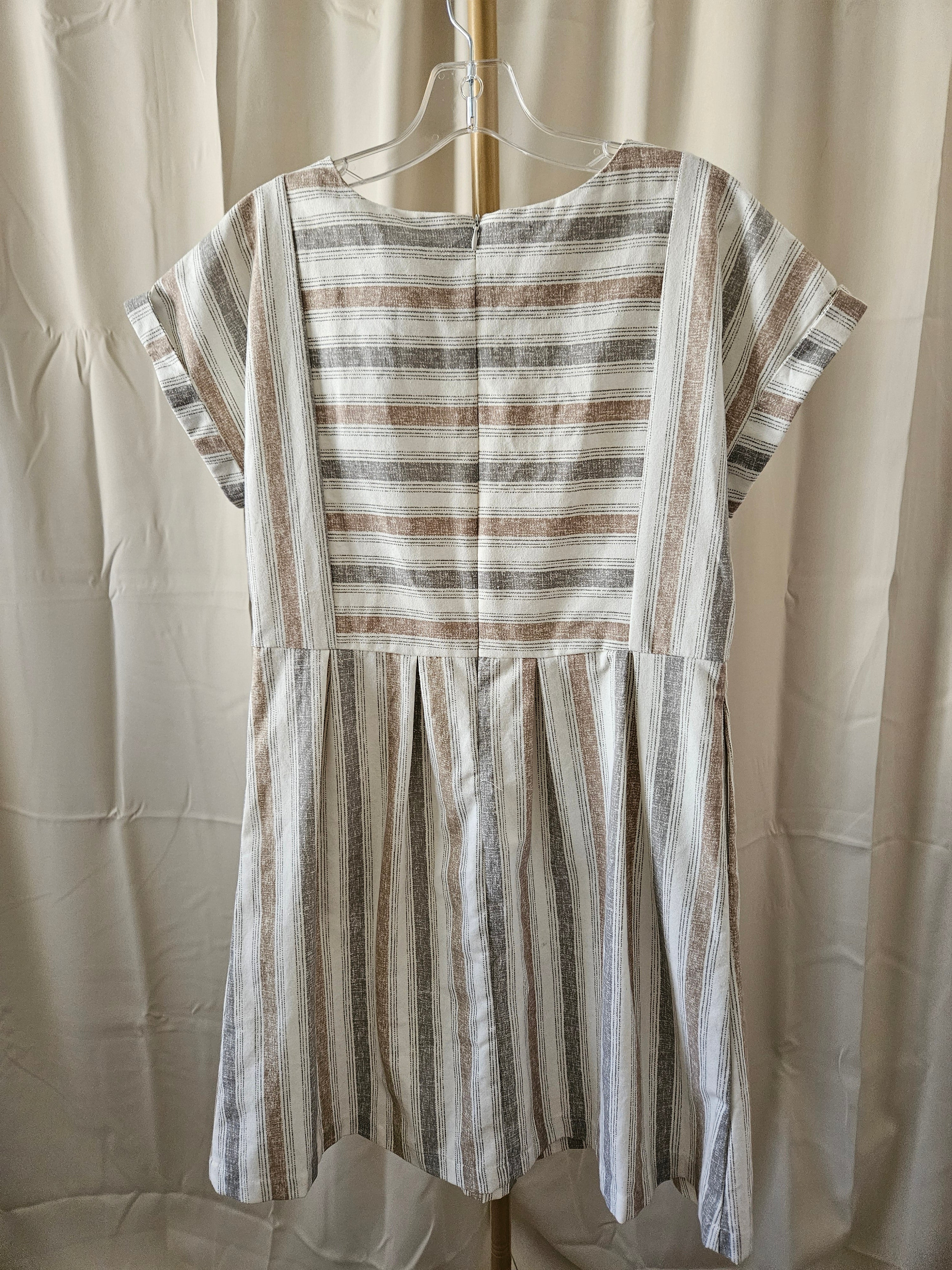 Blu Pepper Cream Striped Mini Dress – Size Small