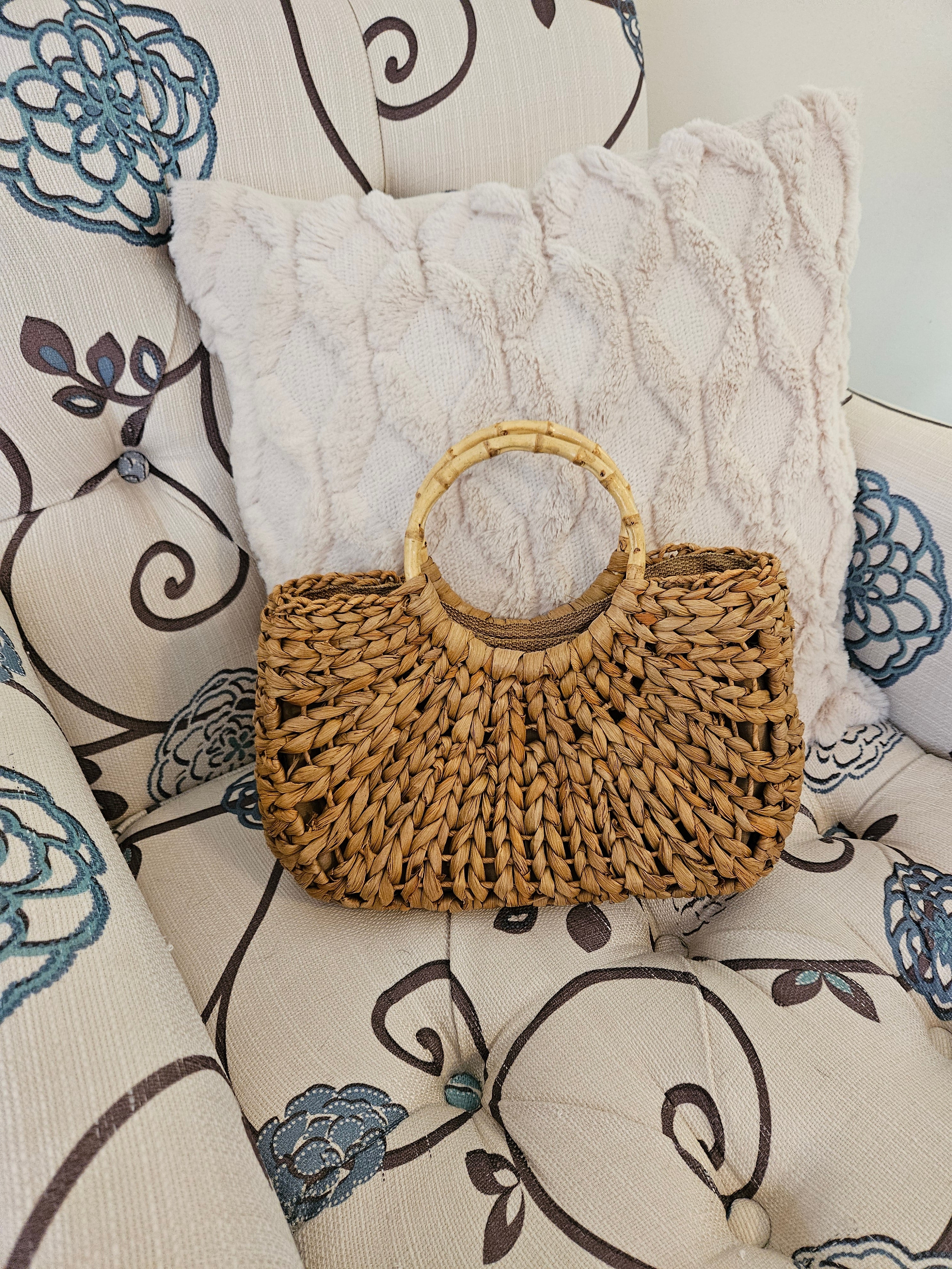 Handwoven Elegant Handbag with bamboo handle