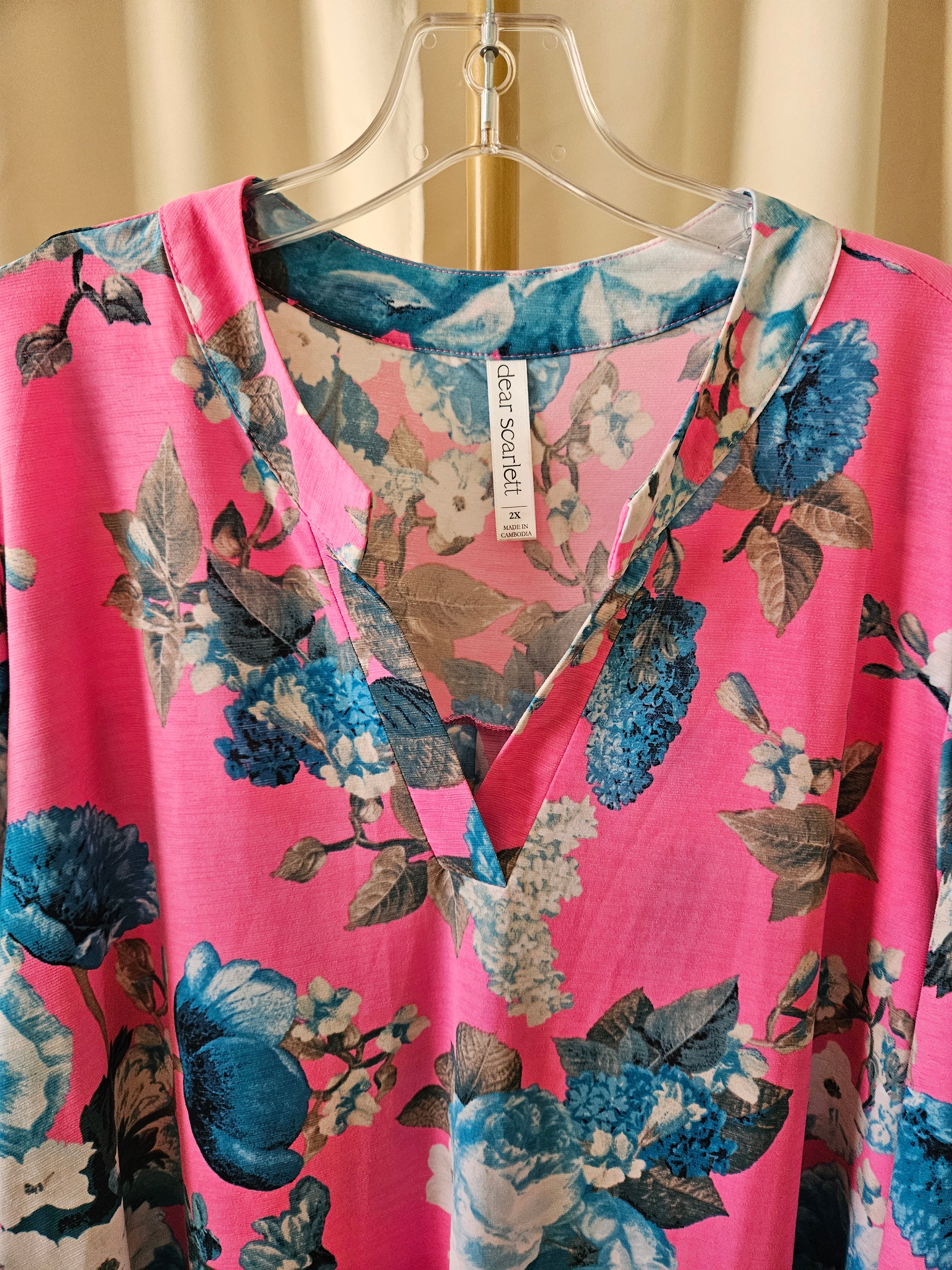 Dear Scarlett Pink & Blue Floral 3/4 Sleeve Top 2X