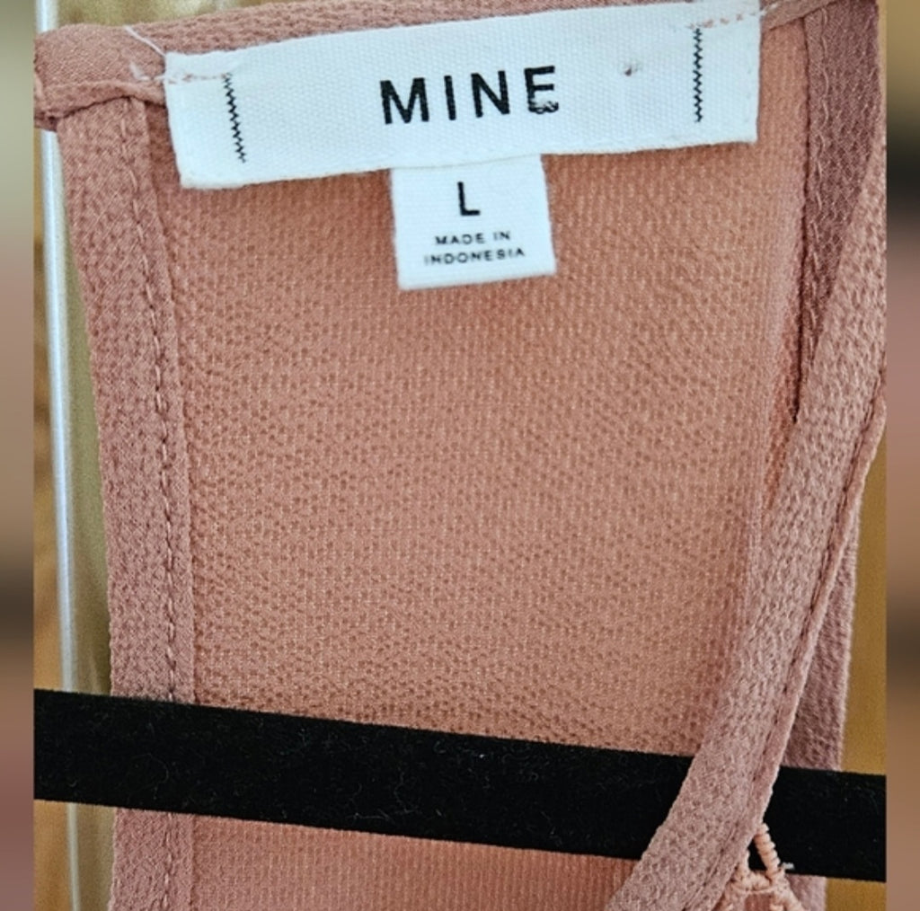 Mine Tank Blouse with Loop Design Size Large