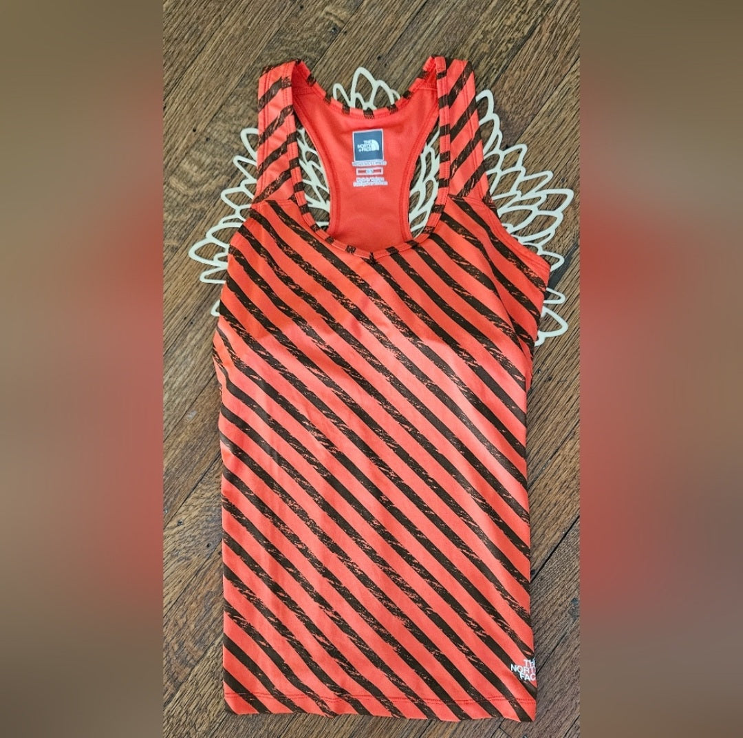 The North Face Razor Back Dry Fit Tank with Shelf Bra Size Small