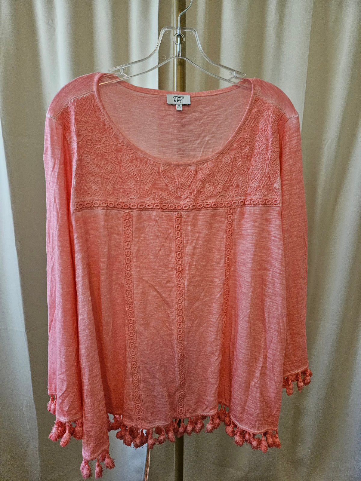 Crown & Ivy Pink Embroidered Tassel Blouse Size XL