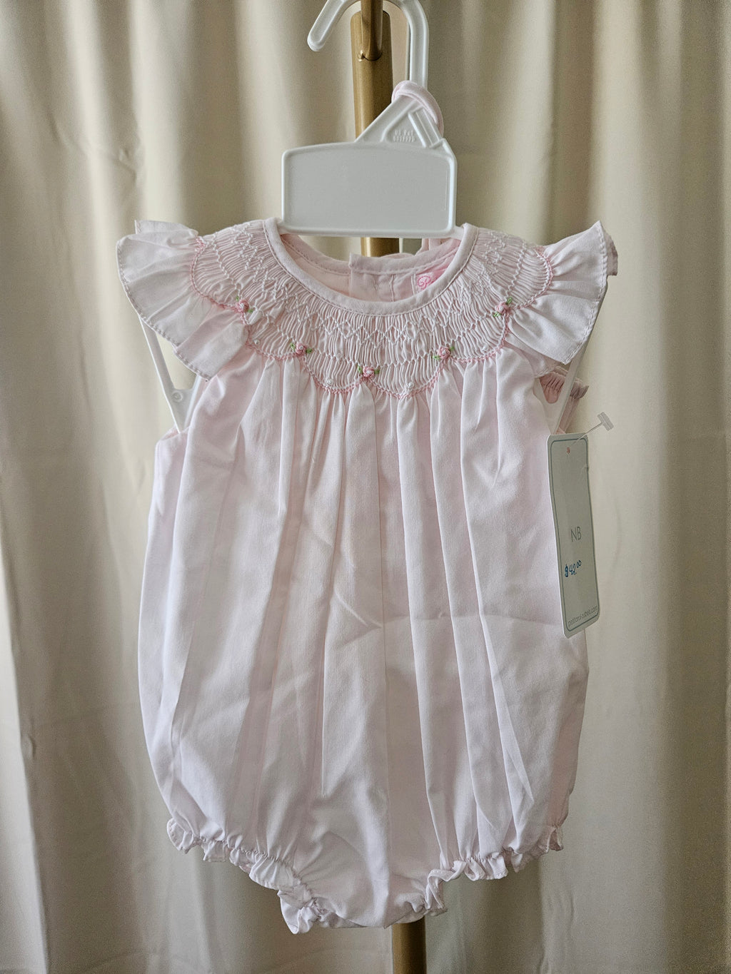Petit Ami Pink Flutter Sleeve Bubble | Newborn