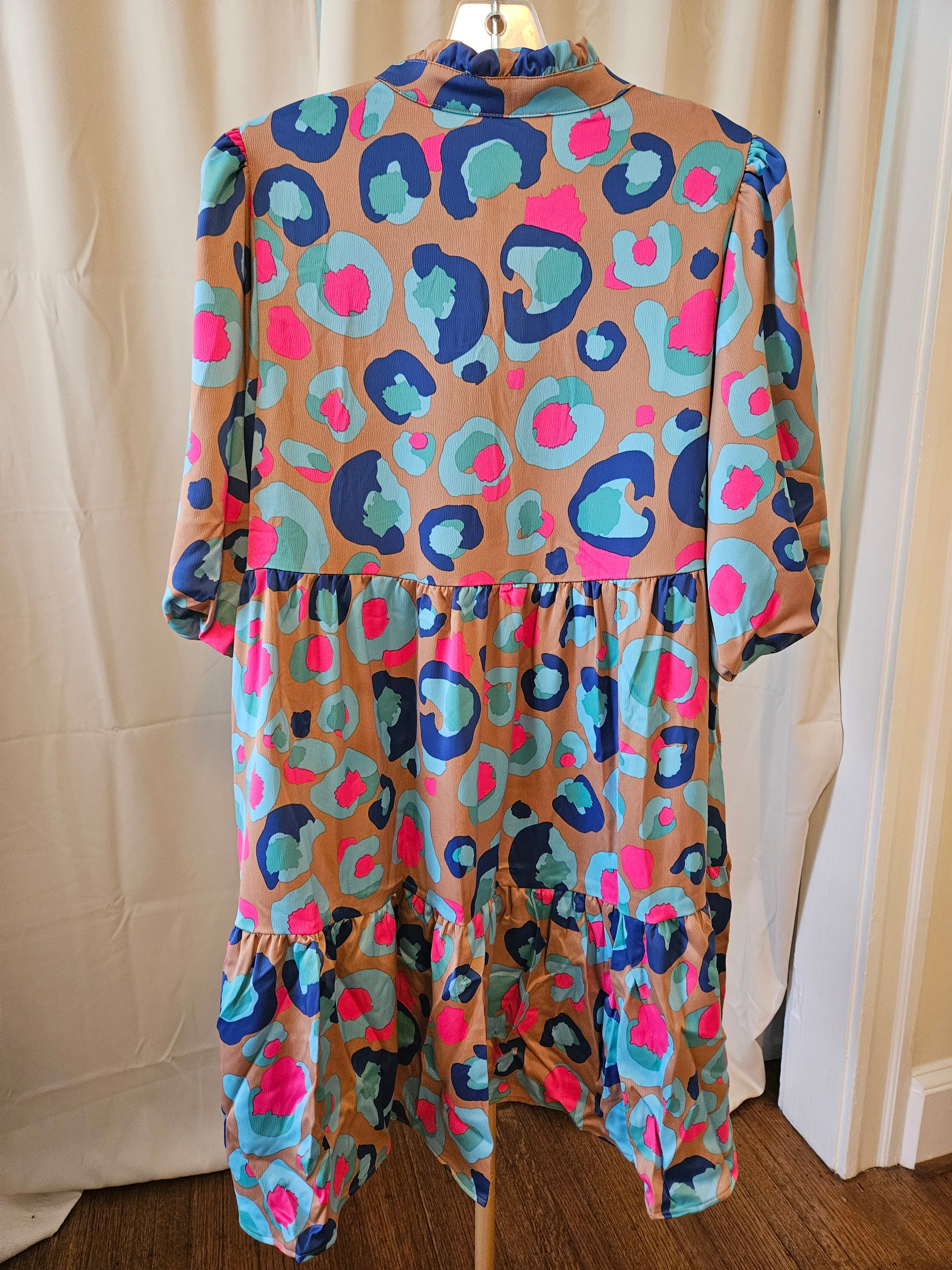 Hidden Brand Multicolor Leopard Print Ruffle Dress – V-Neck Balloon Sleeve