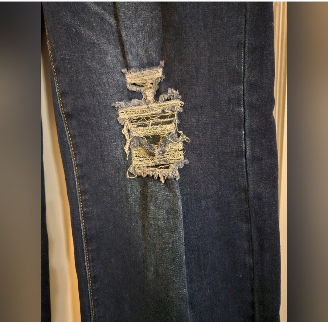 Unbranded Wideleg Distressed Jeans. Button fly. Distressed on front only. Size Small