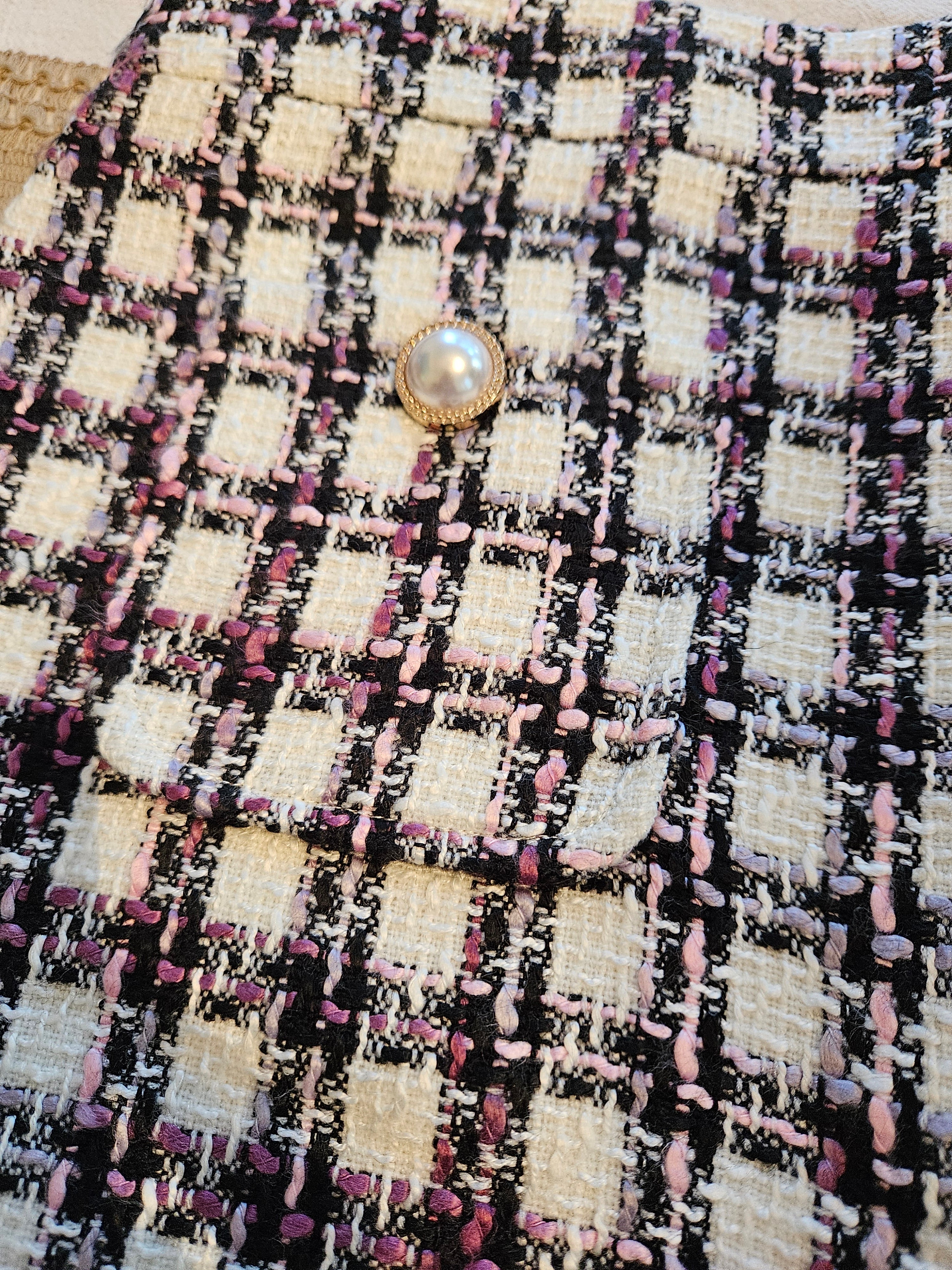 Maison D' Amelie Black, Pink, And White Checkered Tweed  Skirt Sz 6