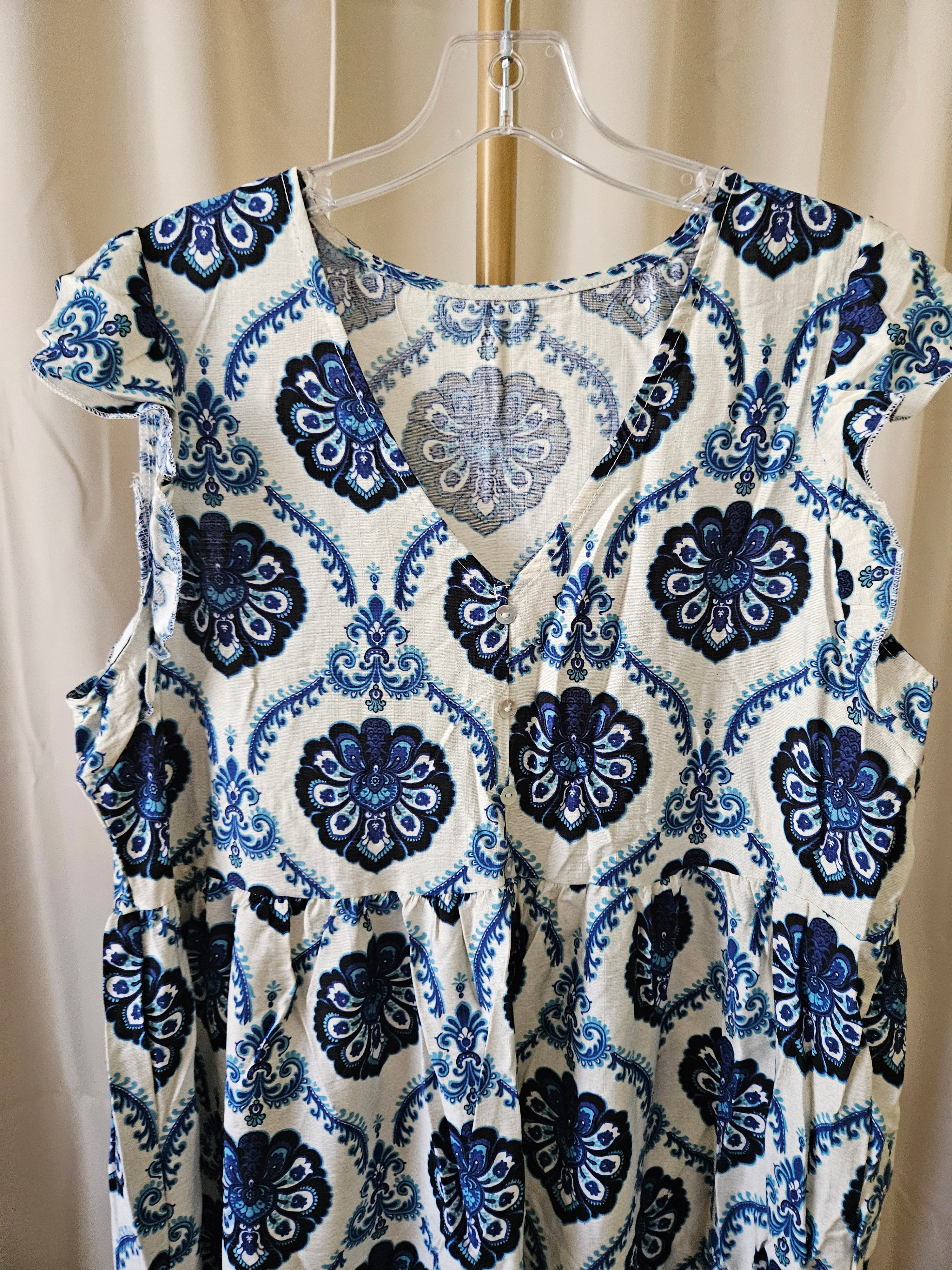 Wholesalesir Blue Damask Flutter Sleeve Maxi Dress