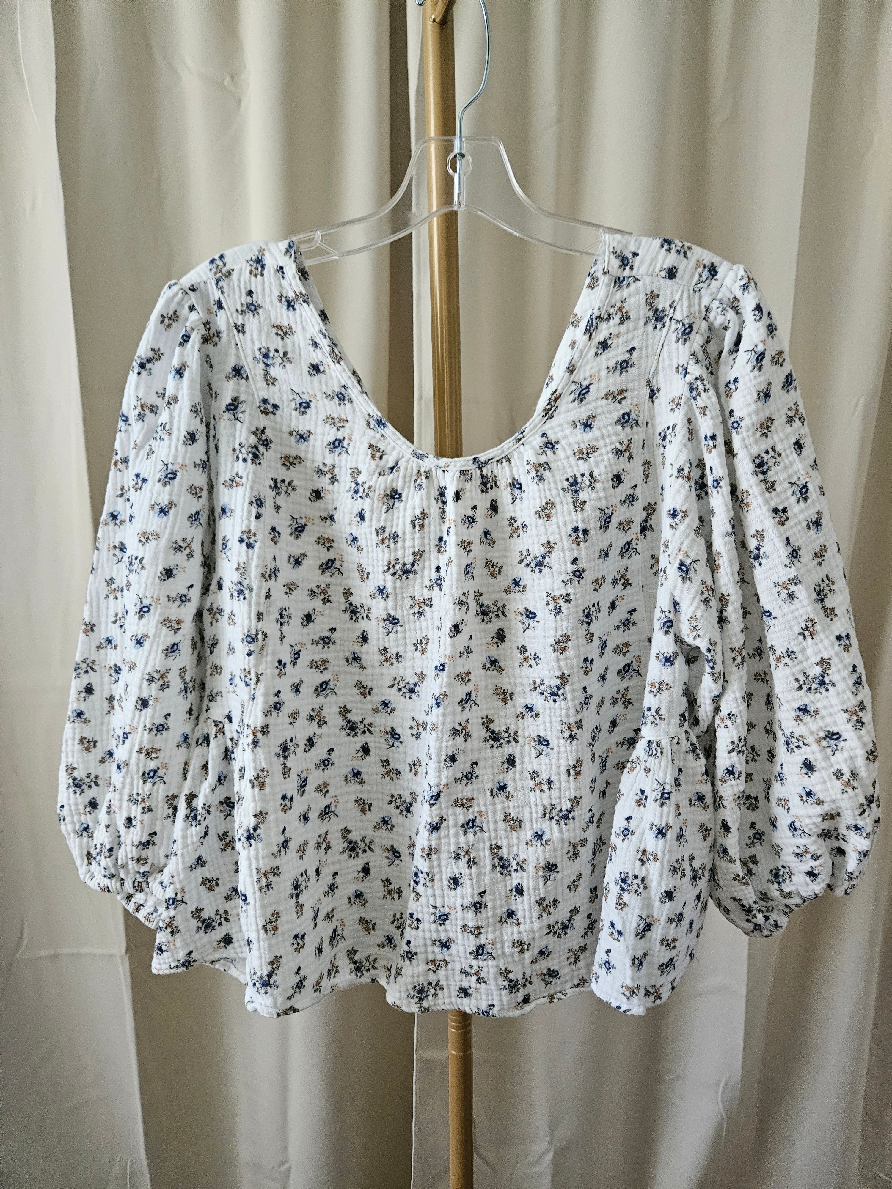 Hudson Gray Textured Puff Sleeve Cropped Top – Size L