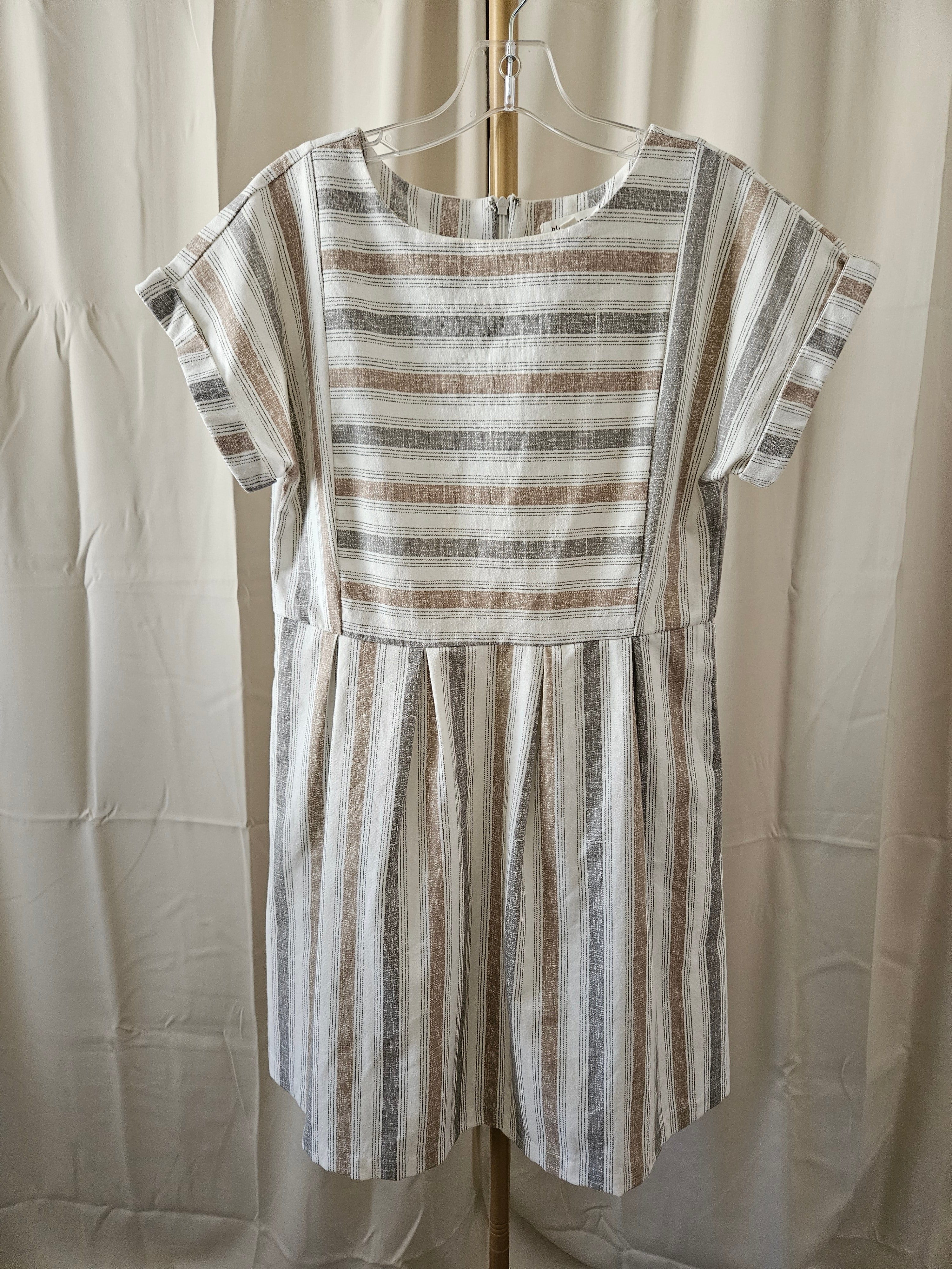 Blu Pepper Cream Striped Mini Dress – Size Small