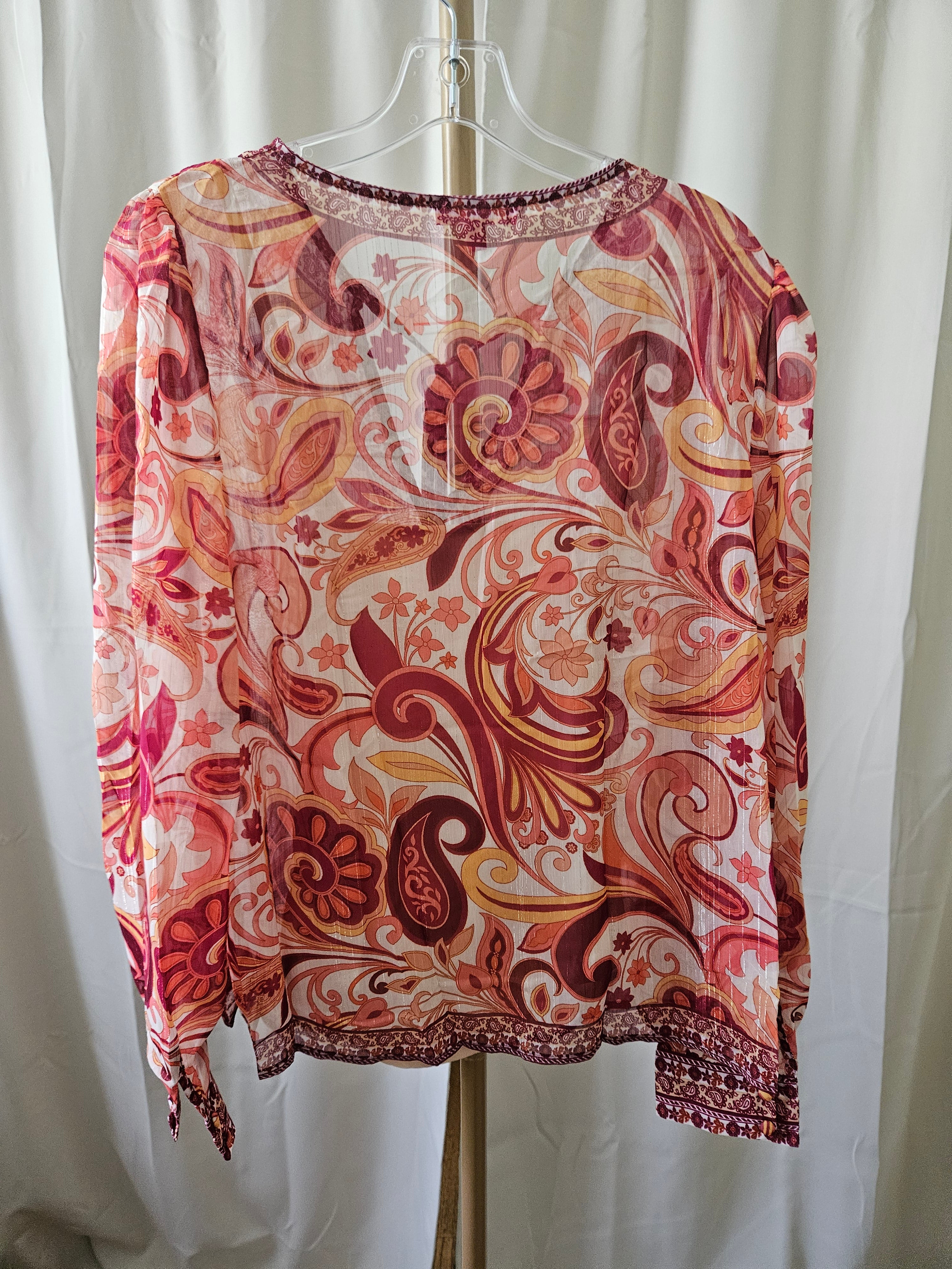 Flying Tomato Sheer Printed Ivory & Purple Top – Sz Sm, Med, Lg