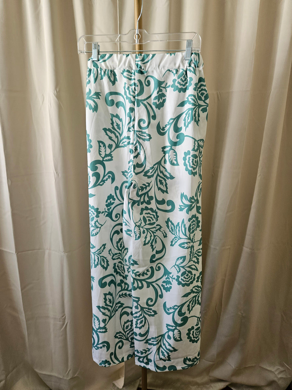 Rosa Clothing 2PC Set – Green & White Pattern