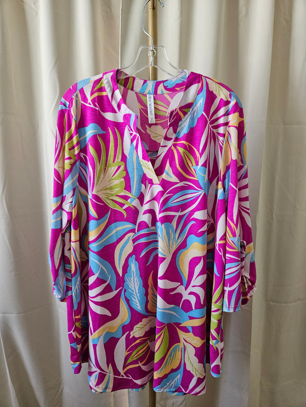 Dear Scarlett Floral V-Neck Blouse 3/4 Sleeve Fuchsia Green Blue Size 2XL
