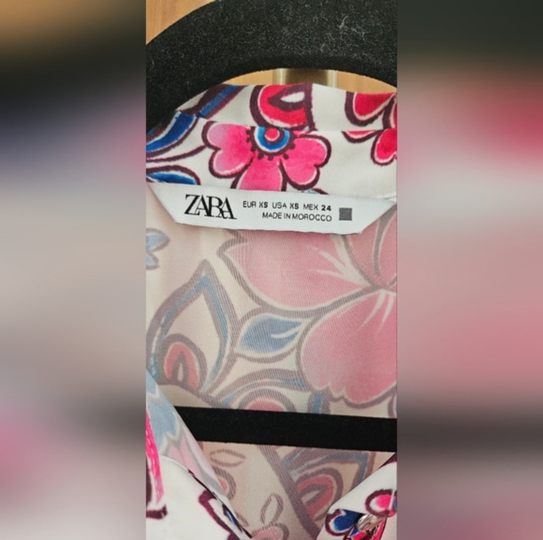 Zara Paisley & Floral Long Sleeve Silky Button Up Size XS