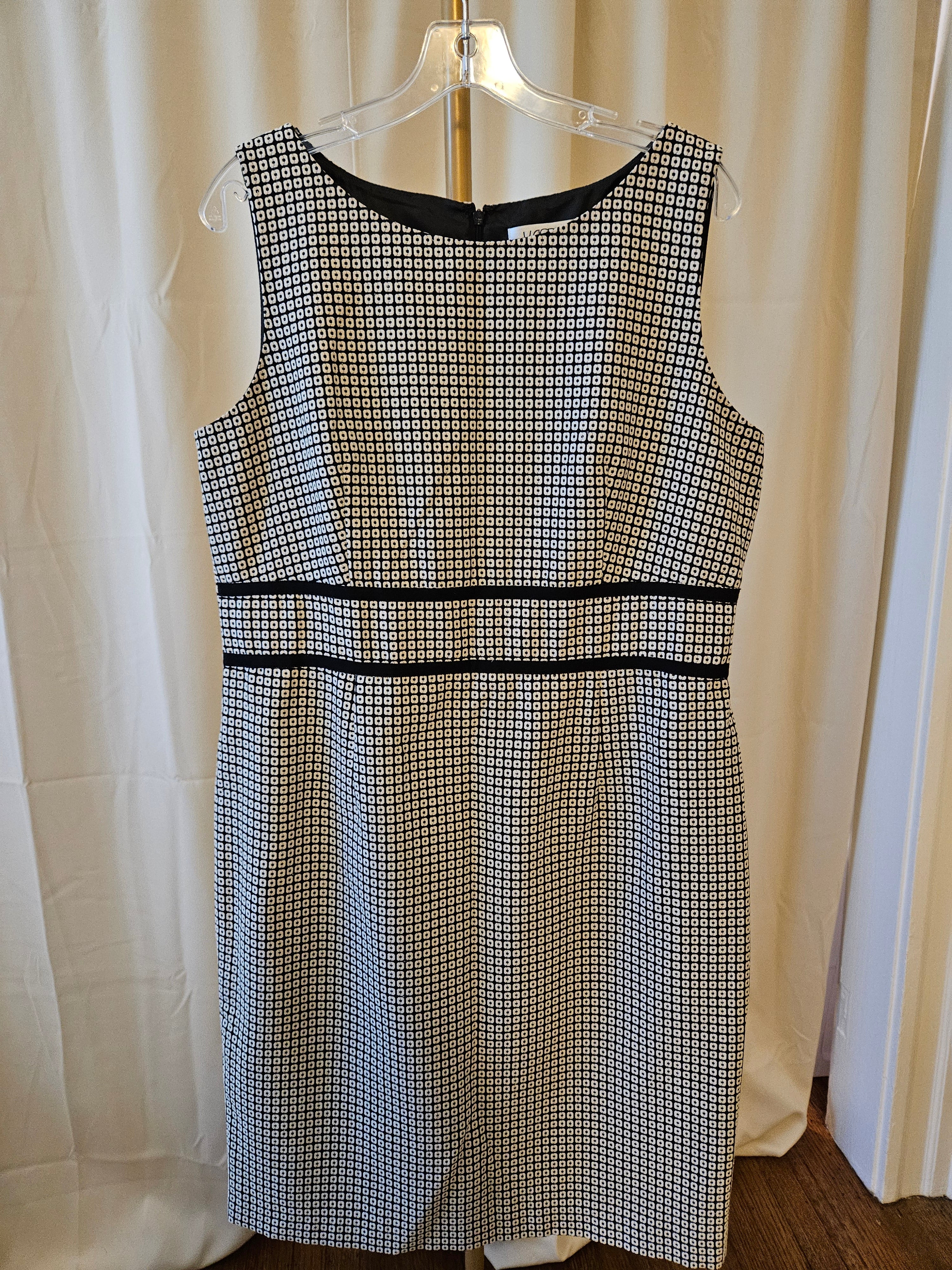 Kasper Size 12 Black & White Geometric Sheath Dress | Elegant Career & Occasion Wear