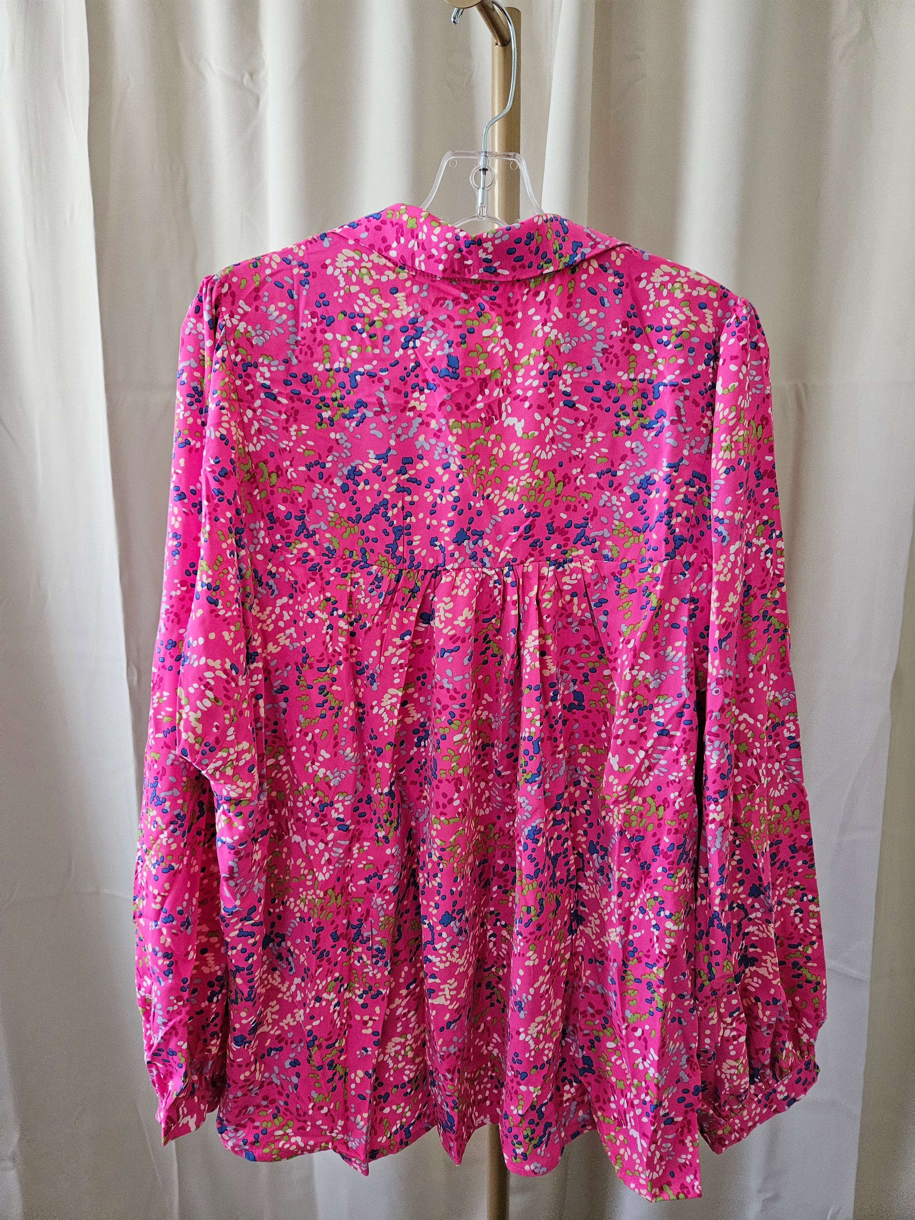 Lovesoft Abstract Pink Bonbon Blouse – V-Neck Collared Babydoll Top 💕