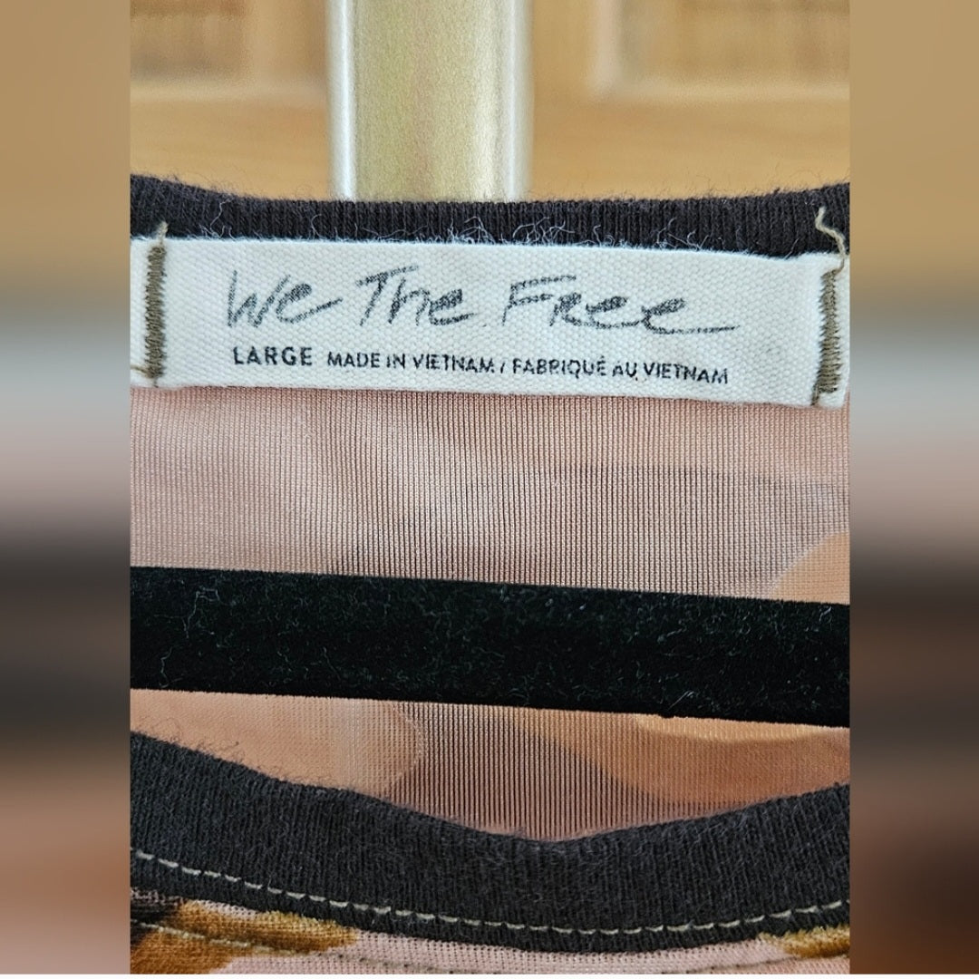 We The Free Textured Velour & Shear Camouflage Top Size Large