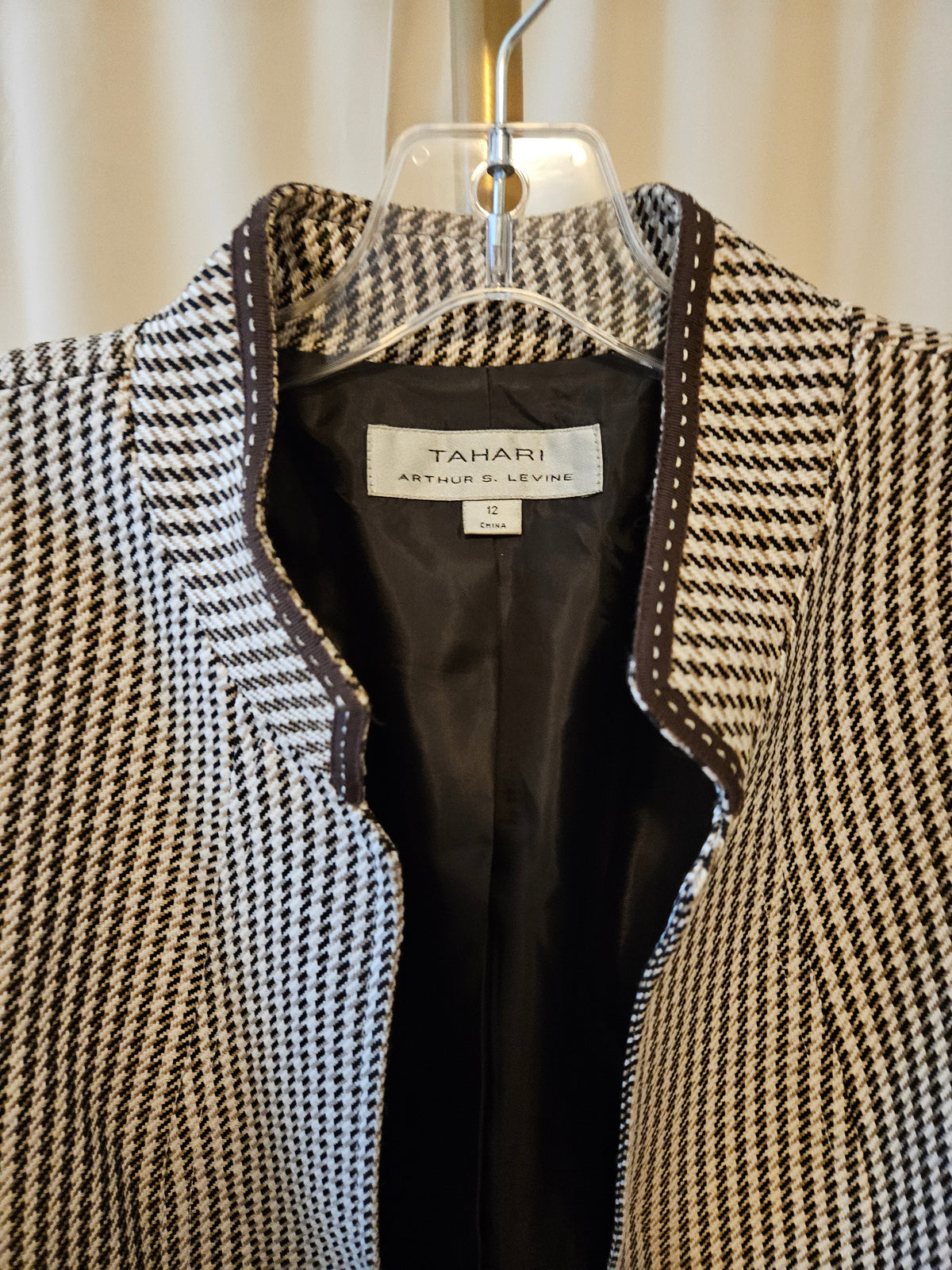 Tahari Houndstooth Jacket Size 12