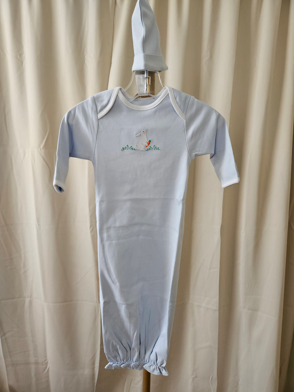 The Beaufort Bonnet Company Buckhead Blue Bunny Day Gown & Hat Set 0-3M