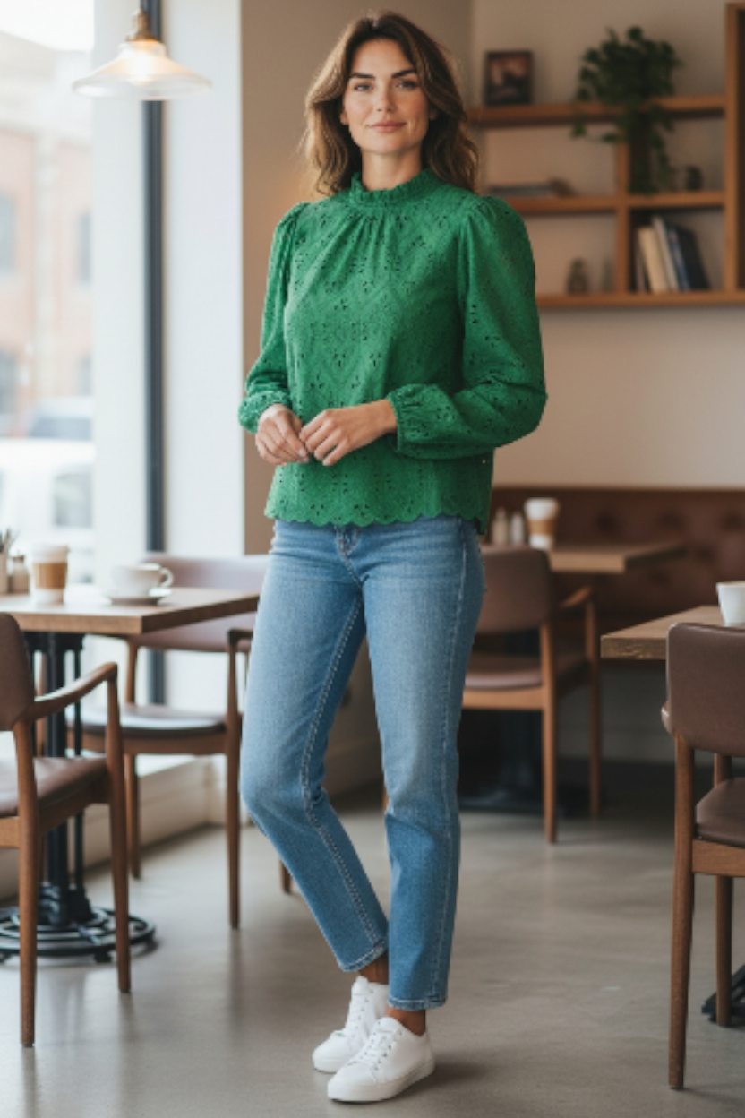 Pretty Garden Elegant Green Eyelet Blouse Sz Med