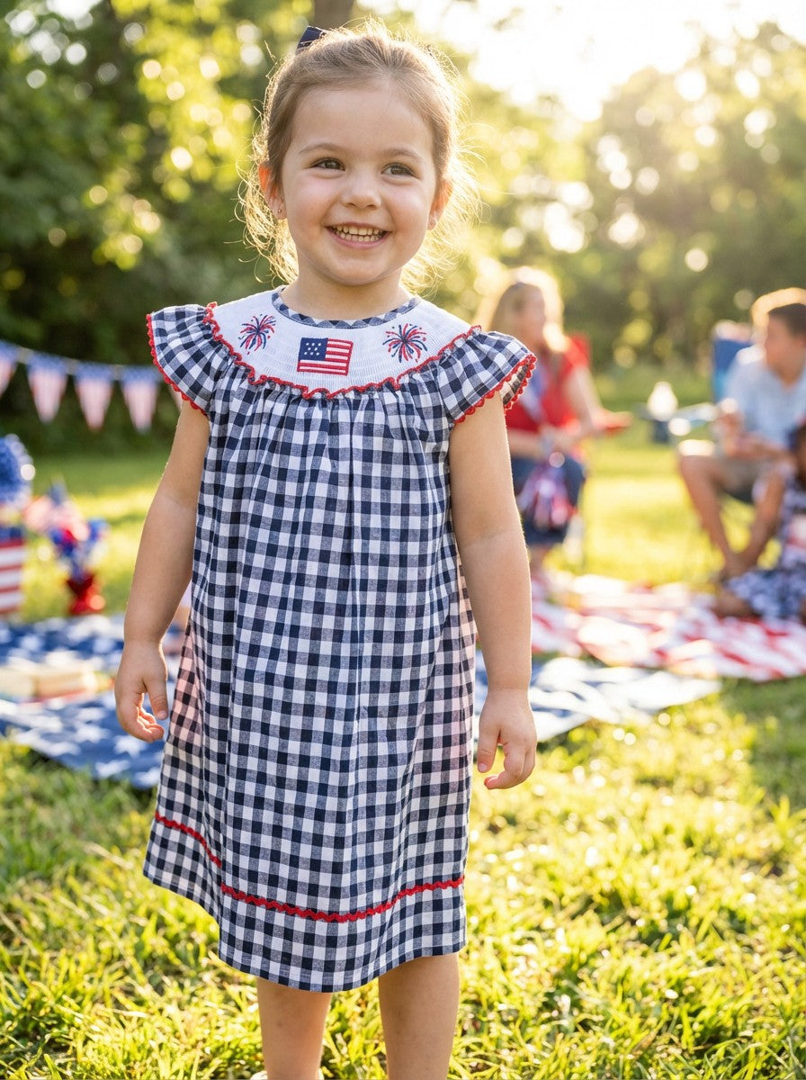 Auraquise July 4th Gingham Kids Dress with Smocked Accents Sz 7T