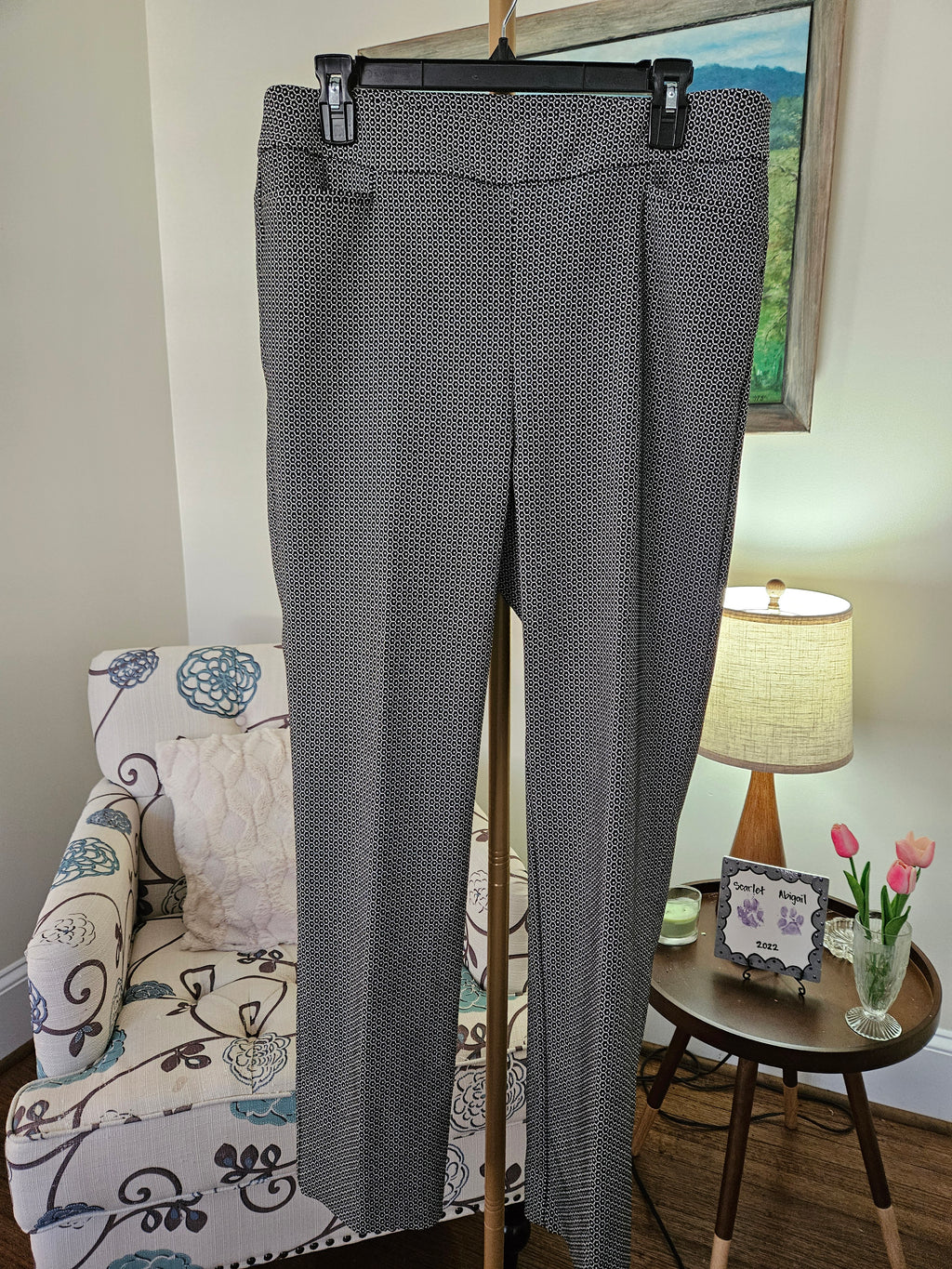 Chico's Flat Front Blk & White Pull On Pants Size 12R (2R)
