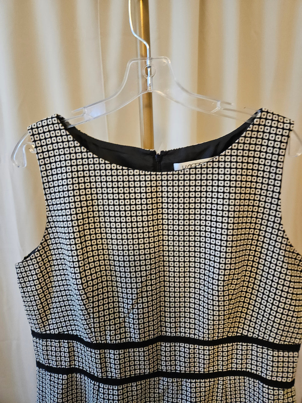 Kasper Size 12 Black & White Geometric Sheath Dress | Elegant Career & Occasion Wear