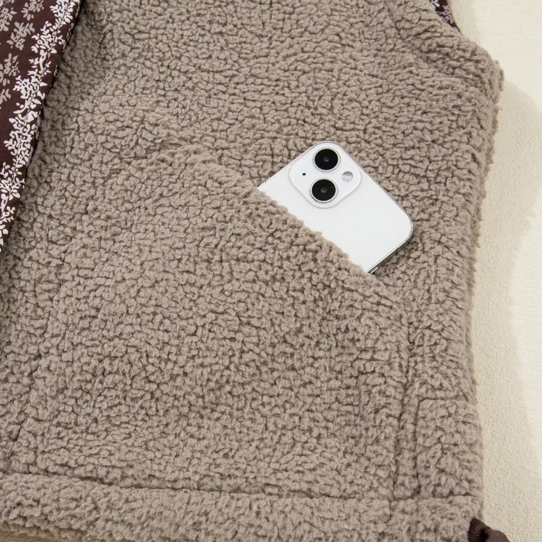 Lovesoft Goat Side Bows Sherpa Fleece Vest Sz M