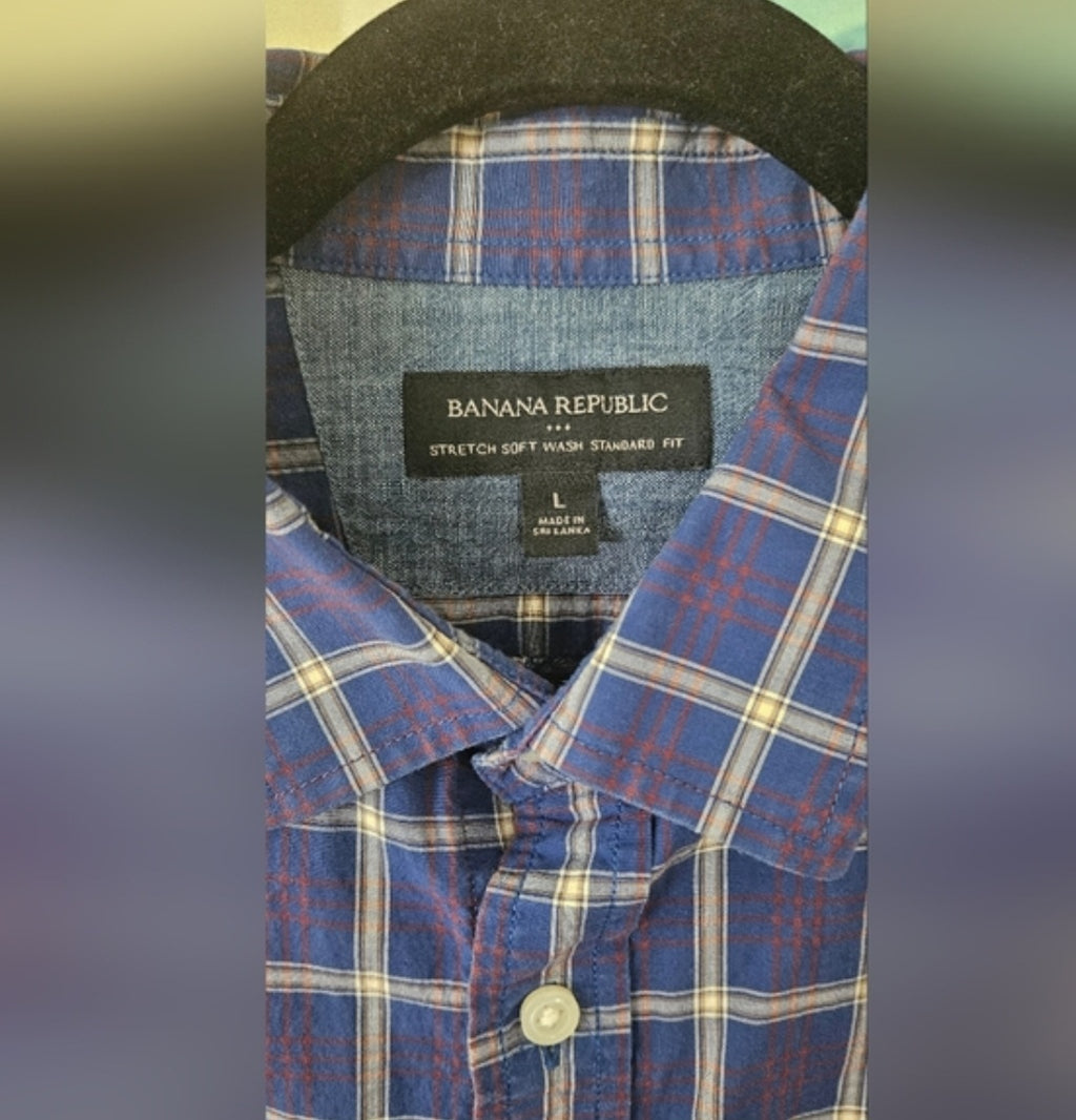 Banana Republic Longsleeve Button Up Standard Fit Shirt Size Large