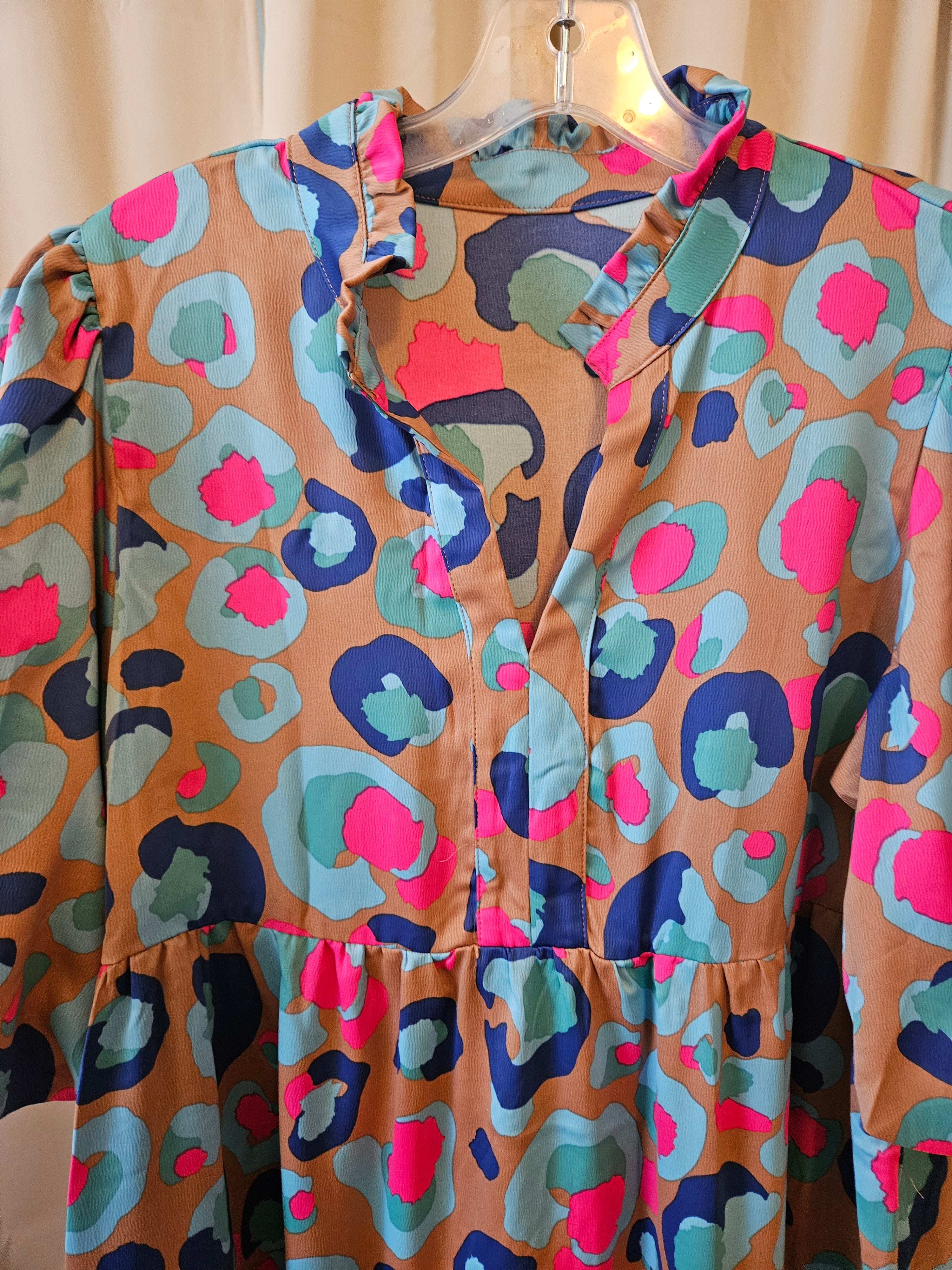 Hidden Brand Multicolor Leopard Print Ruffle Dress – V-Neck Balloon Sleeve