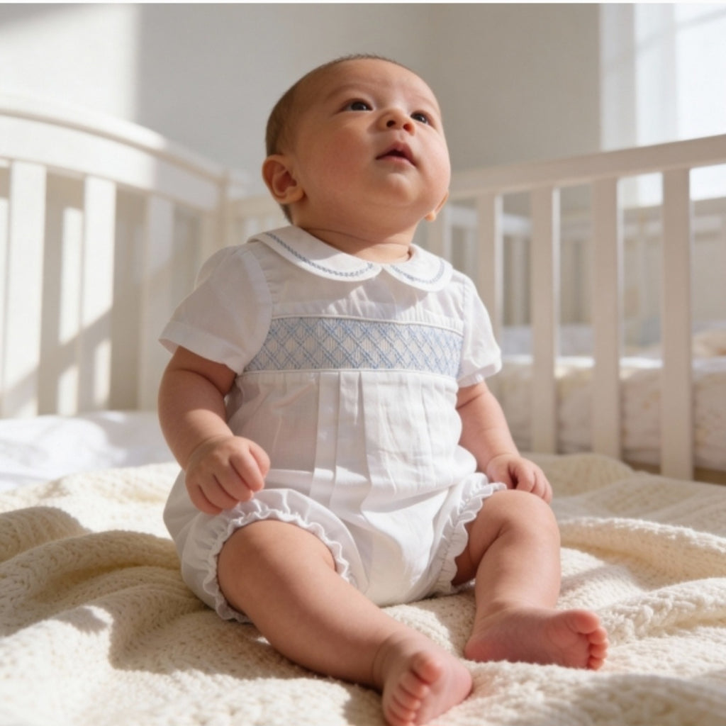 Petit Ami Delicate Heirloom Smocked Romper Sz NB