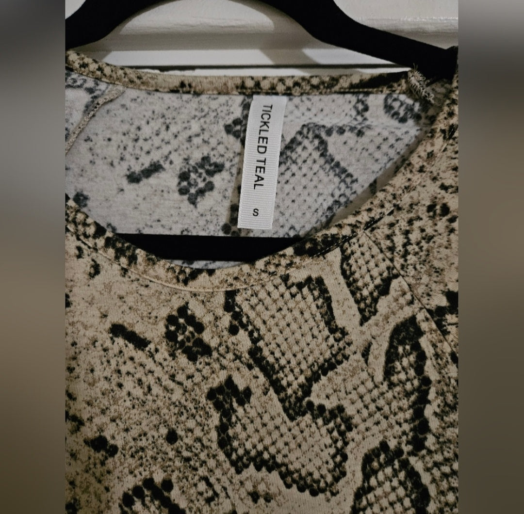 Tickled Teal 3/4 Sleeve Aline Mini Dress with Snake print pattern. Size Small